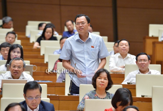 ĐBQH HUỲNH THANH PHƯƠNG: GIẢI PHÁP NÀO ĐỂ XỬ LÝ TRIỆT ĐỂ VI PHẠM CỦA CÁC PHÒNG KHÁM TƯ NHÂN CÓ YẾU TỐ NƯỚC NGOÀI